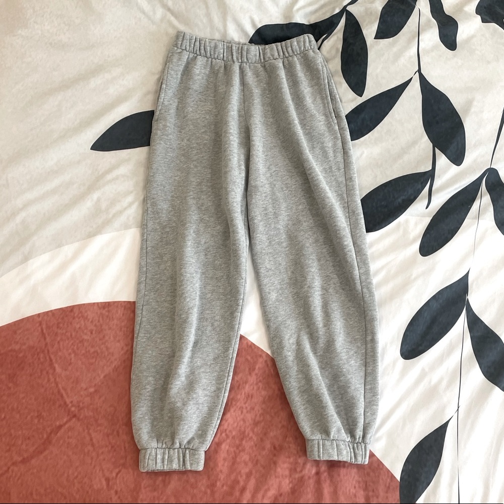 Gray Brandy Melville sweatpants